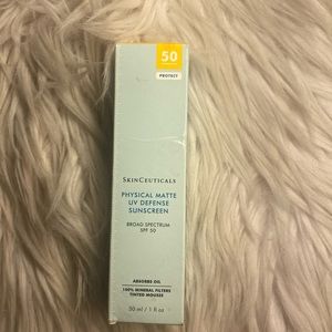 SkinCeuticals Physical Matte UV Defense Sunscreen